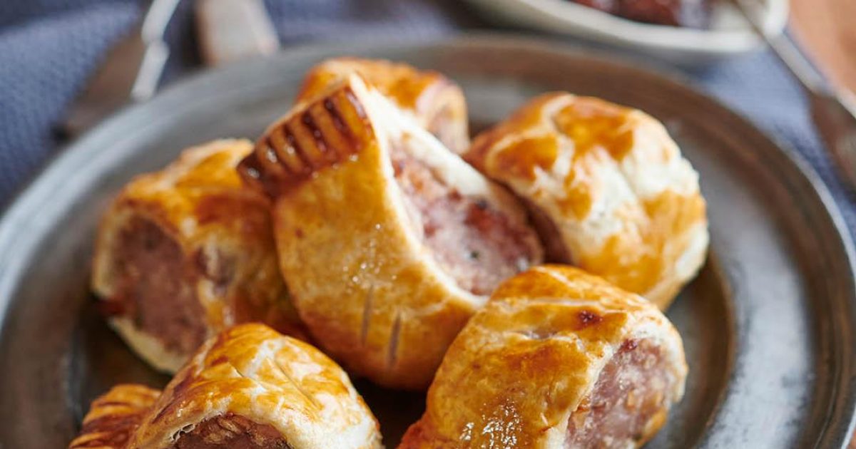 Westmorland Sausage Roll | Hawkshead Relish